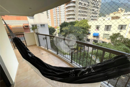 Apartamento à venda com 3 quartos, sendo 1 suíte,  em Tijuca, Rio de Janeiro, RJ