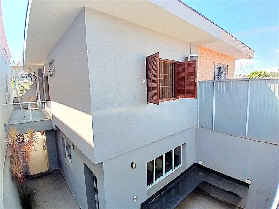 Sobrado à venda com 3 quartos, sendo 1 suíte,  em Brooklin Paulista, São Paulo, SP