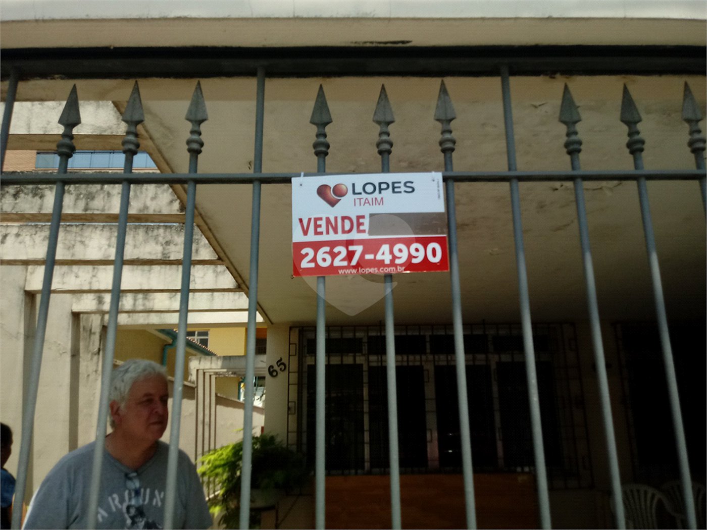 Sobrado à venda com 5 quartos, sendo 1 suíte,  em Vila Nova Conceição, São Paulo, SP