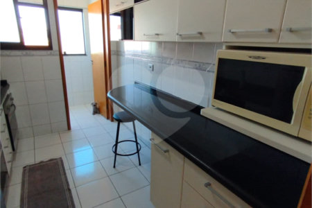 Apartamento à venda com 3 quartos, sendo 1 suíte,  em Boa Vista, São Caetano do Sul, SP