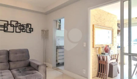 Apartamento à venda com 2 quartos, sendo 1 suíte,  em Alto da Boa Vista, São Paulo, SP