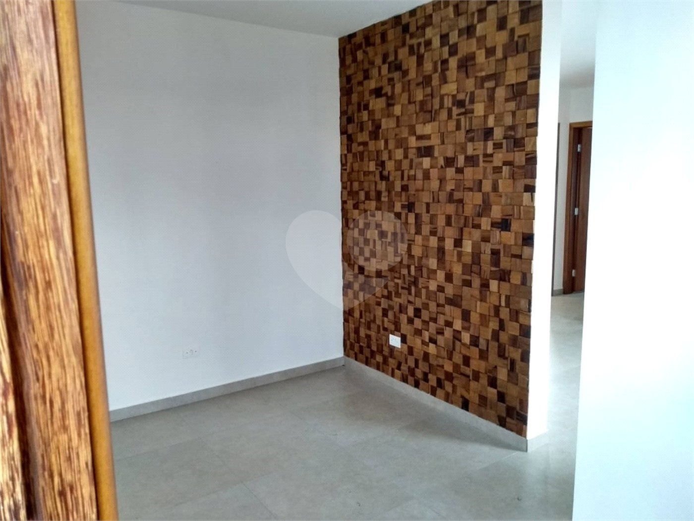 Apartamento à venda com 1 quarto em Jardim Maria José, Votorantim, SP