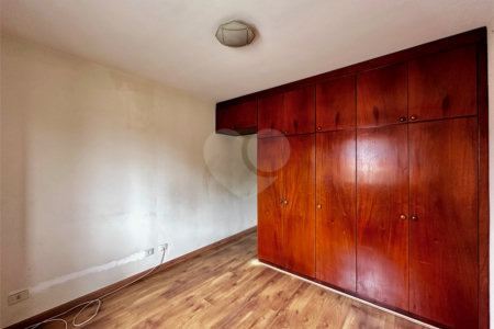 Sobrado à venda com 2 quartos em Santo Amaro, São Paulo, SP