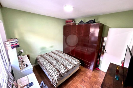 Casa à venda com 2 quartos em Vila Carrão, São Paulo, SP