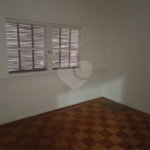 Casa Térrea à venda ou para alugar com 3 quartos, sendo 1 suíte, em Caxingui, São Paulo, SP