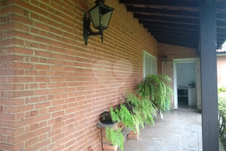 Sítio à venda com 5 suítes no Centro, Araçoiaba da Serra, SP