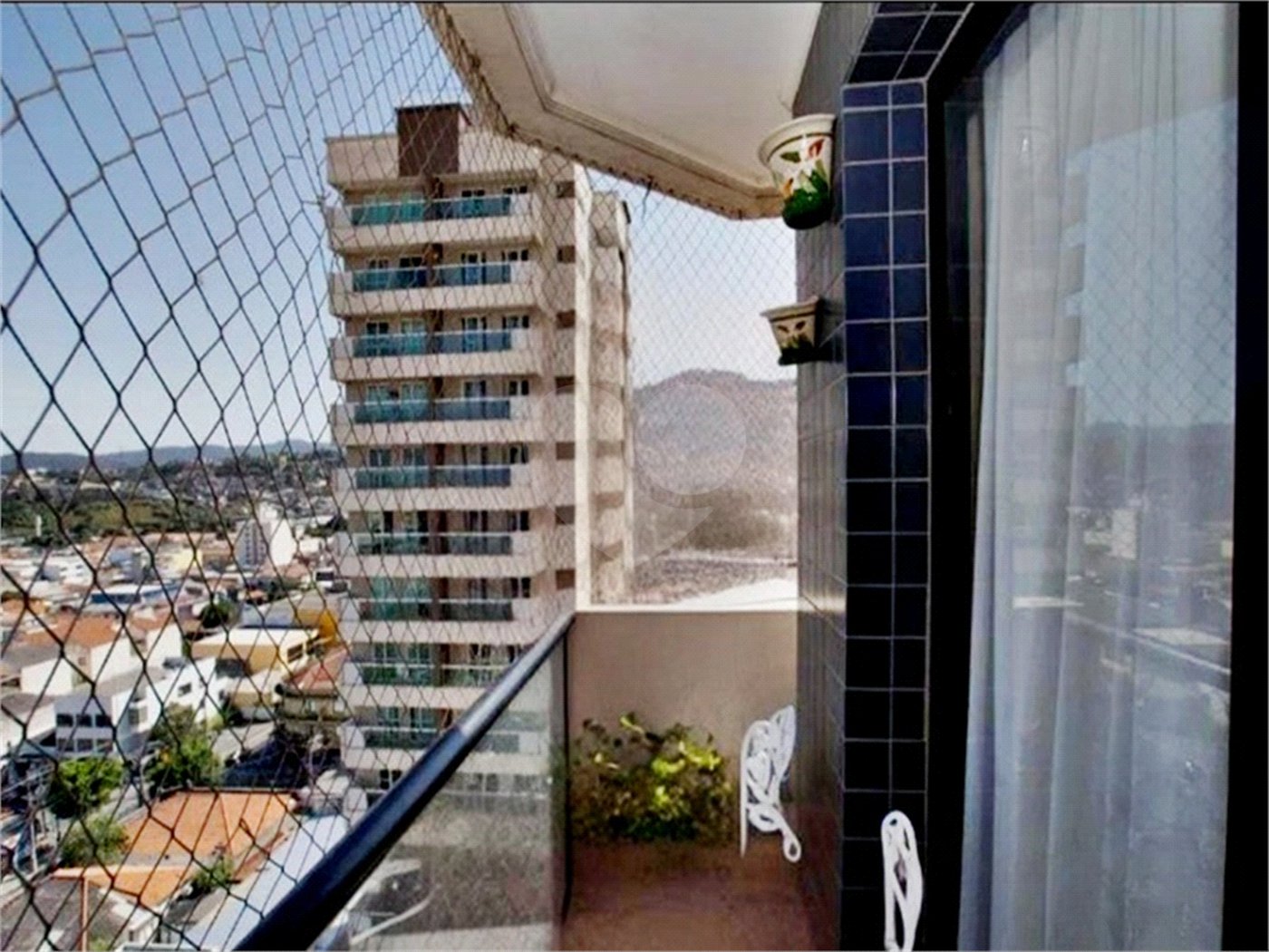 Apartamento à venda com 3 quartos, sendo 1 suíte, em Vila Galvão, Guarulhos, SP