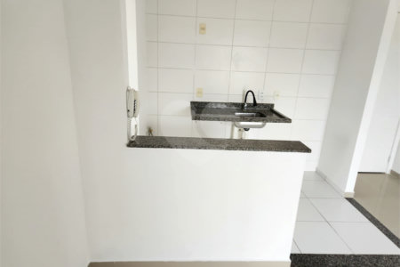 Apartamento para alugar com 2 quartos, sendo 1 suíte, em Villa DI Cesar, Mogi das Cruzes, SP