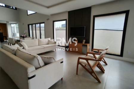 Casa à venda com 4 suítes em Residencial Saint Paul, Itu, SP