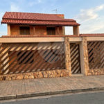 Casa à venda com 4 quartos, sendo 1 suíte, em Jardim Leocádia, Sorocaba, SP