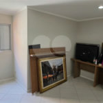 Casa Térrea à venda ou para alugar com 8 quartos, sendo 4 suítes, em Vila Pereira Barreto, São Paulo, SP
