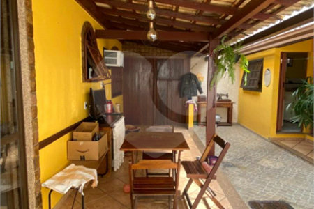 Casa à venda com 2 quartos em Campo Grande, Rio de Janeiro, RJ