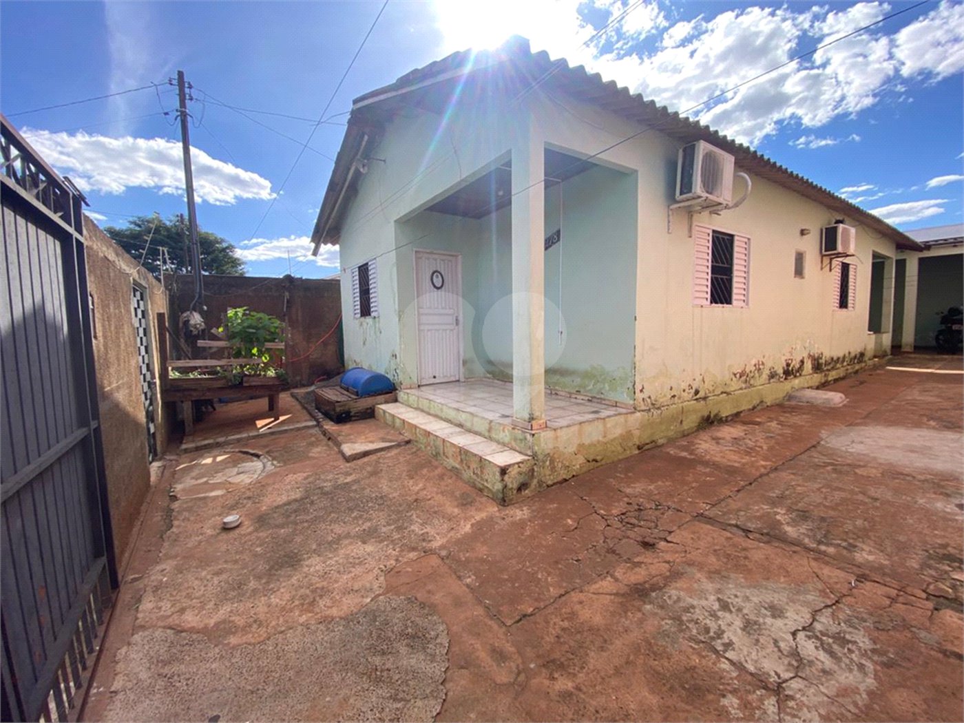 Casa à venda com 2 quartos em Residencial Ponta Porã I, Ponta Porã, MS