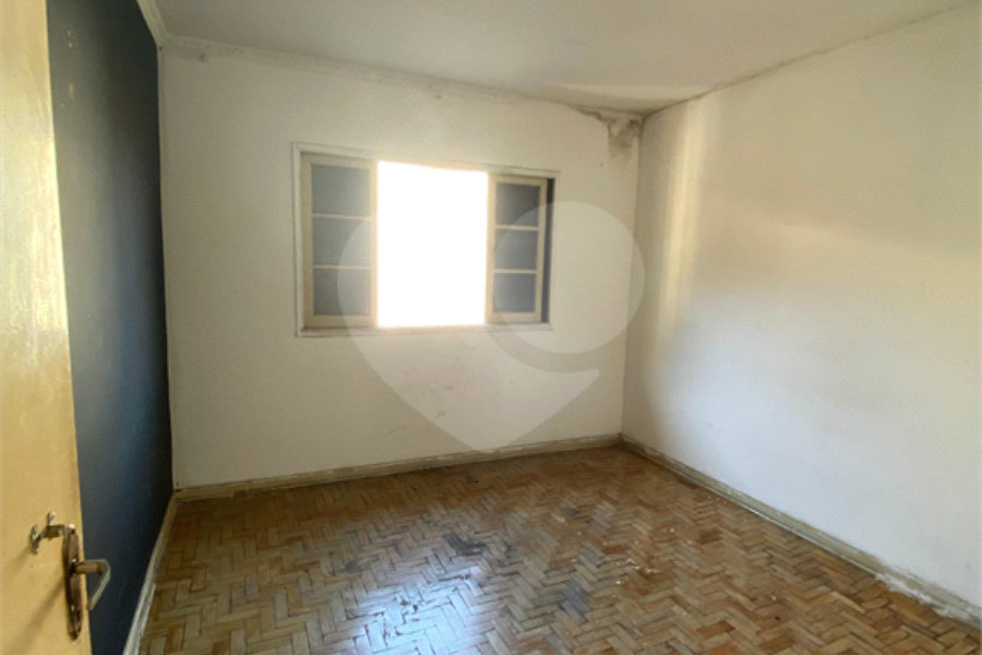 Sobrado à venda com 4 quartos em Parque Edu Chaves, São Paulo, SP