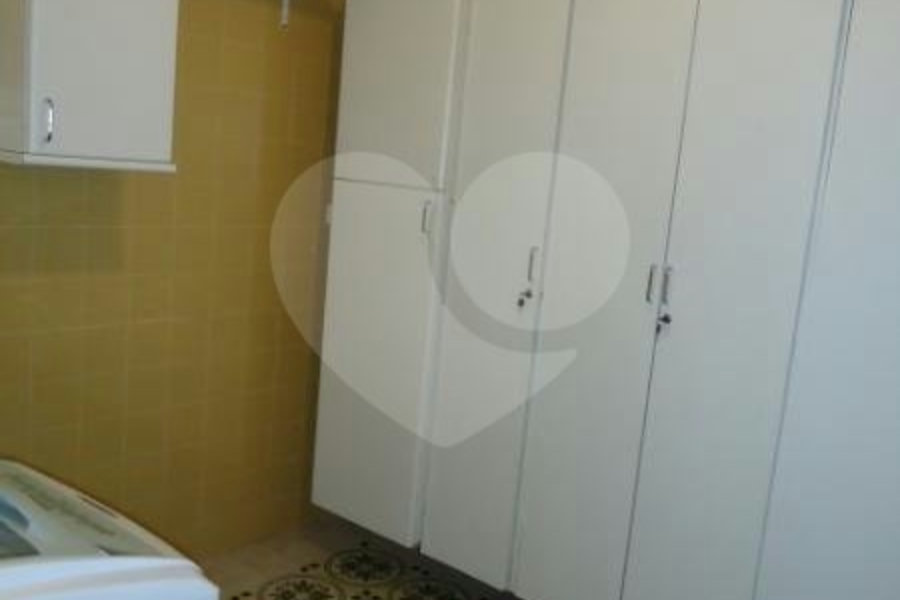 Casa Térrea à venda com 3 quartos, sendo 1 suíte,  em Vila Mariana, São Paulo, SP