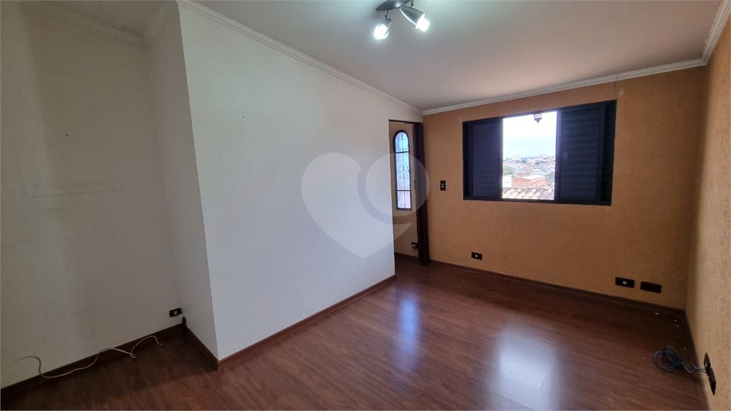 Sobrado à venda com 4 quartos em Vila Dom Pedro II, São Paulo, SP