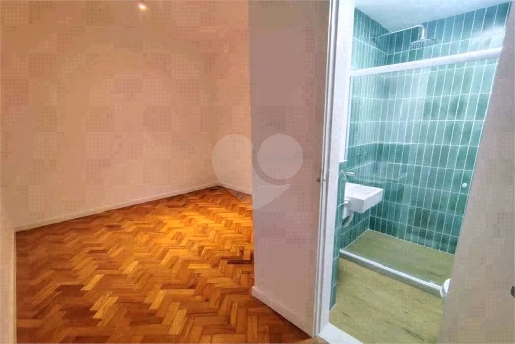 Apartamento à venda com 3 quartos, sendo 1 suíte,  em Copacabana, Rio de Janeiro, RJ