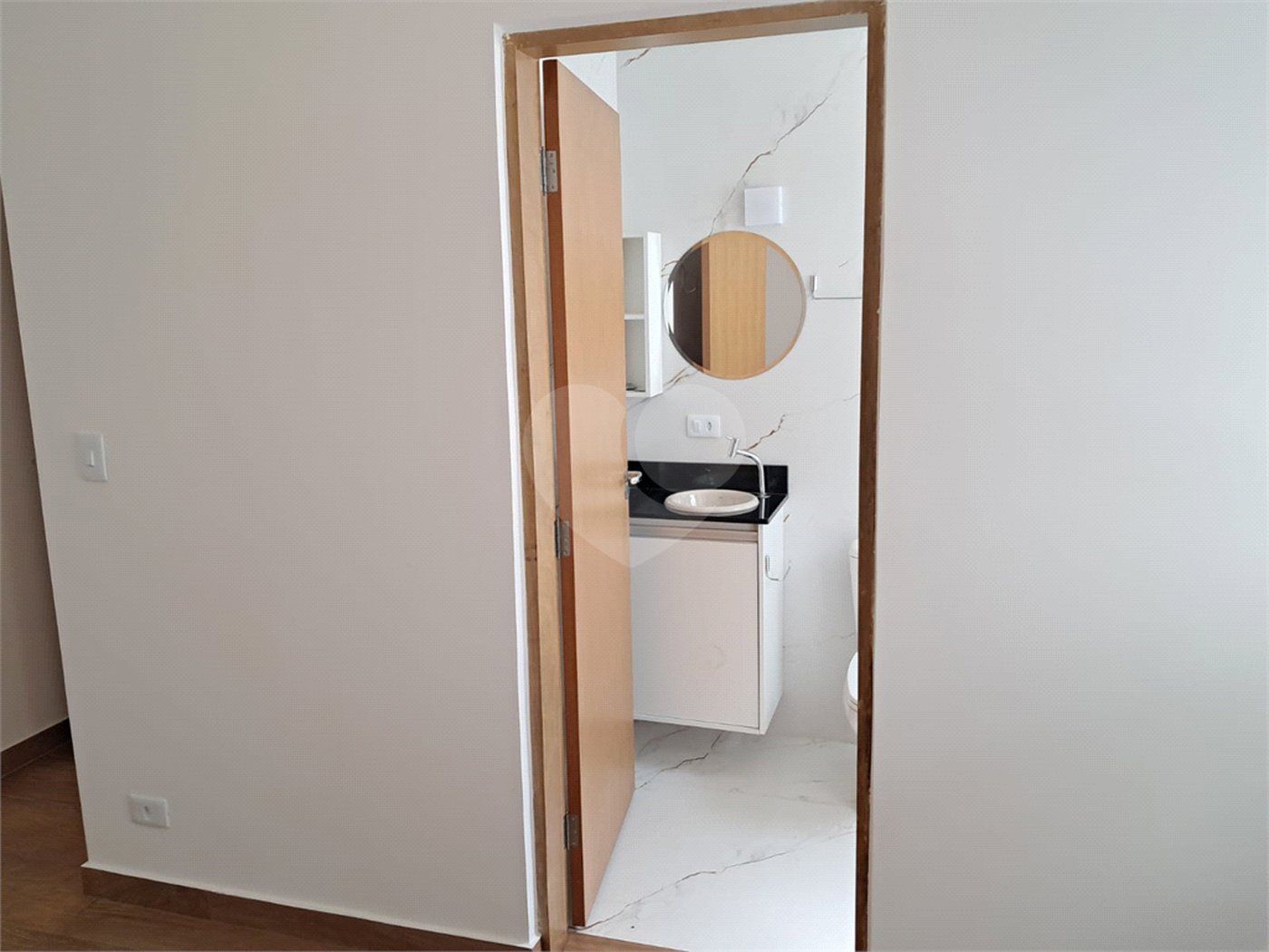 Casa para alugar com 1 suíte no condomínio Sem Nome, São Paulo - SP