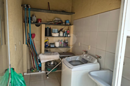 Casa à venda com 5 quartos, sendo 1 suíte, em Campos Elíseos, Ribeirão Preto, SP