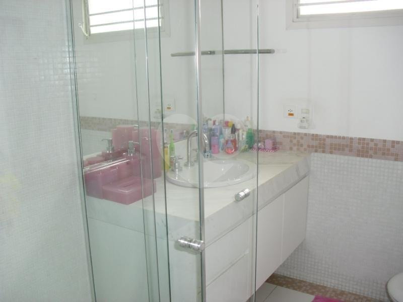 Cobertura à venda com 4 quartos, sendo 3 suítes, em Campo Belo, São Paulo, SP