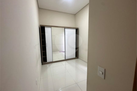 Casa à venda com 3 quartos, sendo 1 suíte, em Jardim Residencial Veneza, Indaiatuba, SP