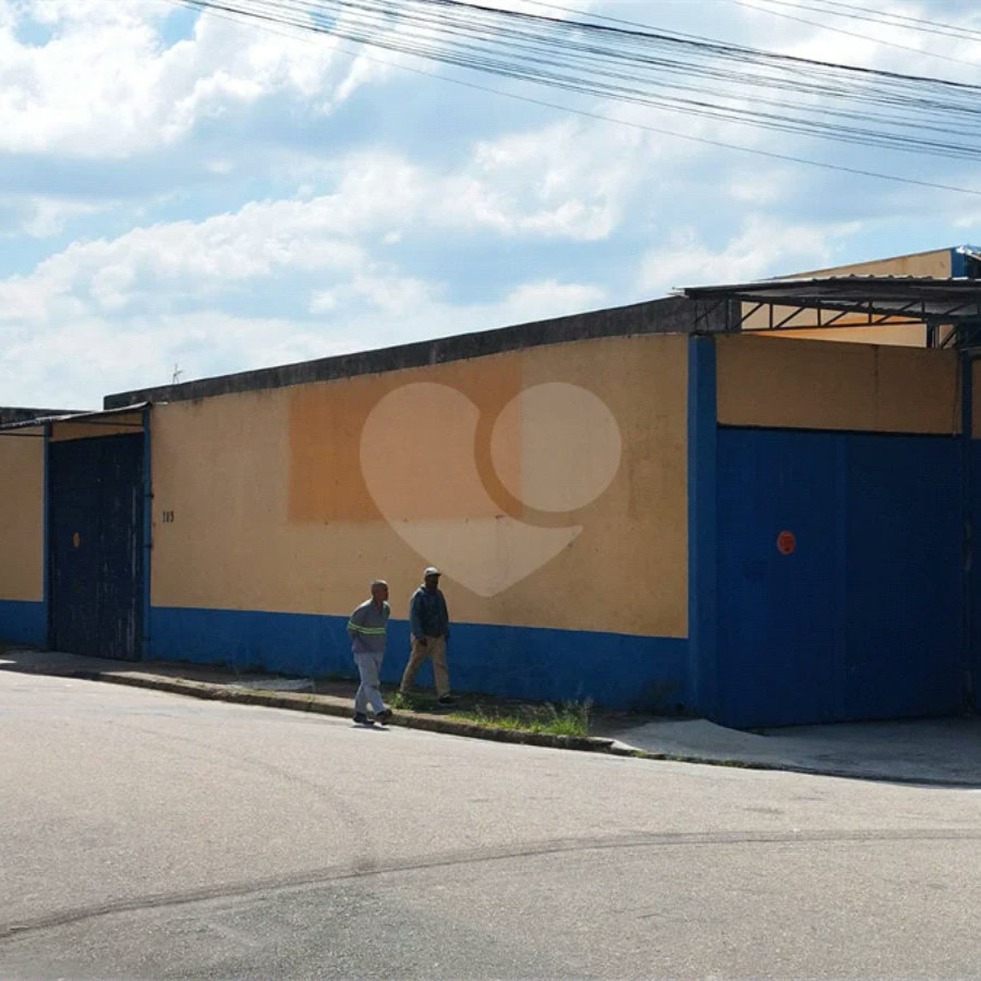 Excelente Galpão Industrial e Comercial em Jundiaí com AVCB e Zoneamento ZR3