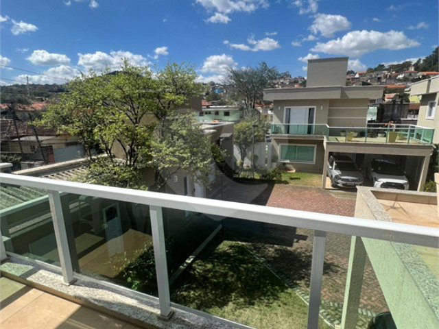 Casa à venda com 4 suítes no condomínio Residencial Jabuticabeiras, São Paulo - SP