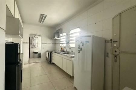 Apartamento à venda com 3 quartos, sendo 1 suíte, em Vila Andrade, São Paulo, SP