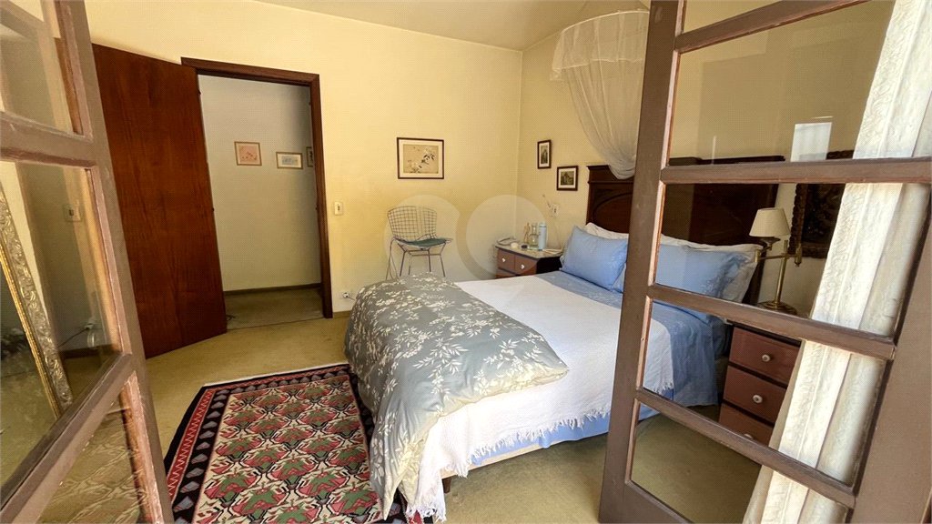 Casa à venda com 4 quartos, sendo 2 suítes, em Lar São Paulo, São Paulo, SP