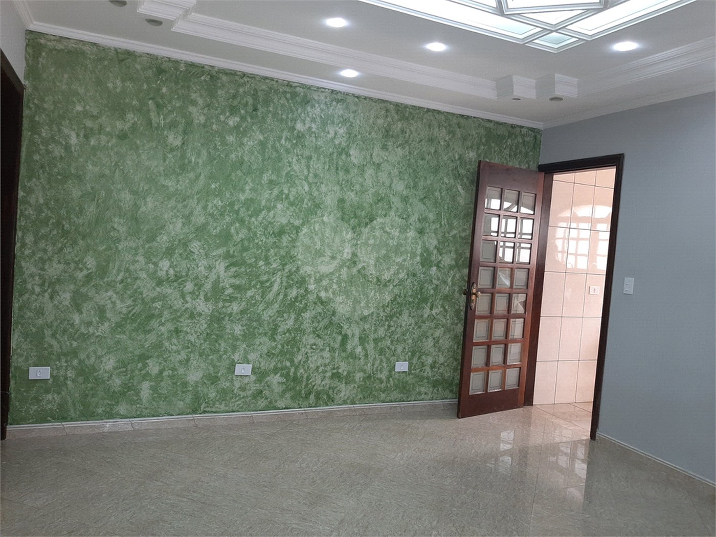 Casa Térrea à venda com 3 quartos, sendo 1 suíte, em Vila Isolina Mazzei, São Paulo, SP
