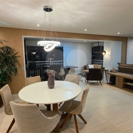 Apartamento à venda com 3 quartos, sendo 1 suíte, no Centro, São Bernardo do Campo, SP