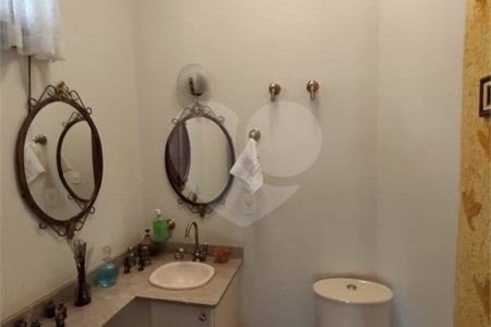 Casa à venda com 5 quartos, sendo 4 suítes, no condomínio Rancho Dirce, Sorocaba - SP