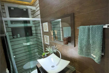 Casa à venda com 4 quartos, sendo 1 suíte, em Campo Grande, Rio de Janeiro, RJ