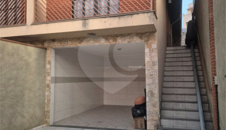 Sobrado à venda com 3 quartos, sendo 1 suíte,  em Vila Bonilha, São Paulo, SP