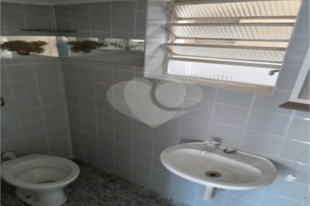 Sobrado à venda com 3 quartos em Planalto Paulista, São Paulo, SP