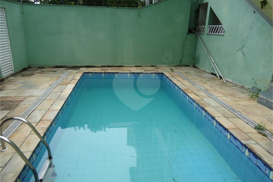 Sobrado à venda com 2 suítes em Tremembé, São Paulo, SP