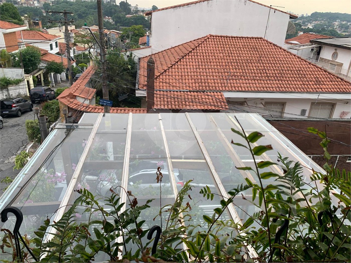 Sobrado à venda com 2 suítes em Horto, São Paulo, SP