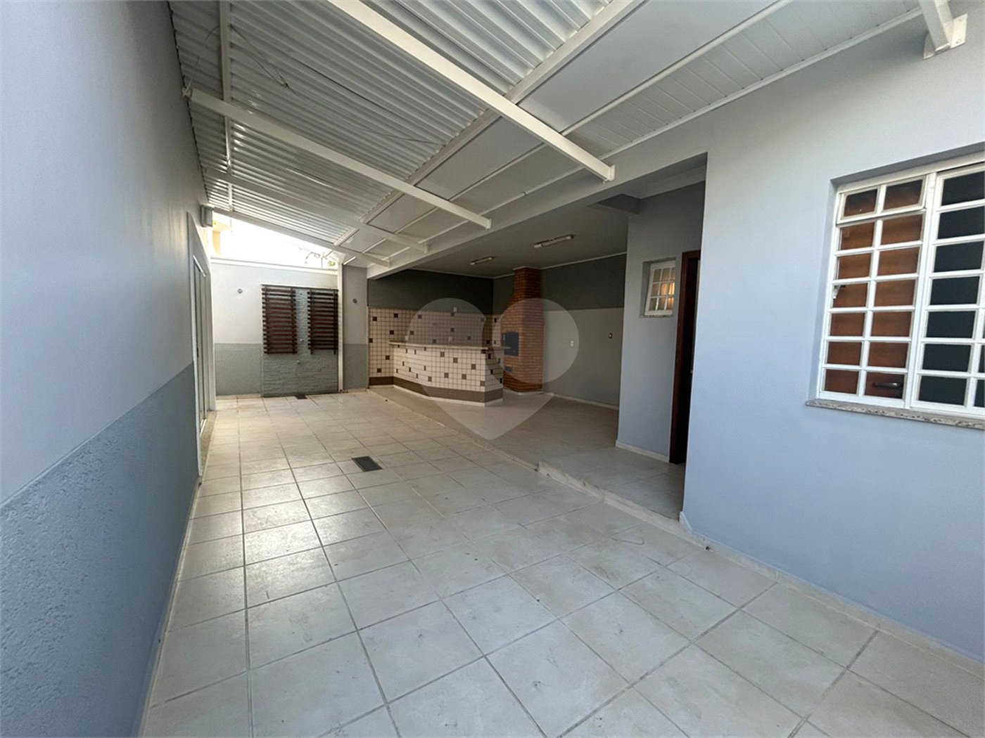 Casa à venda com 4 quartos, sendo 1 suíte,  no condomínio Lago da Boa Vista, Sorocaba - SP