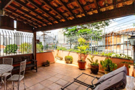 Casa à venda com 3 quartos, sendo 2 suítes, em Jardim Brasil (zona Sul), São Paulo, SP