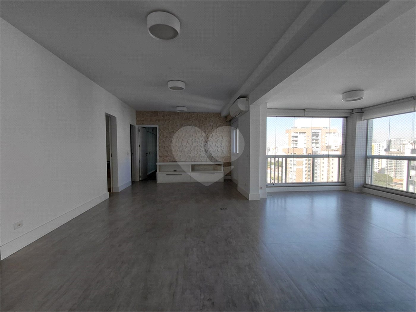 Apartamento à venda com 2 suítes em Água Branca, São Paulo, SP