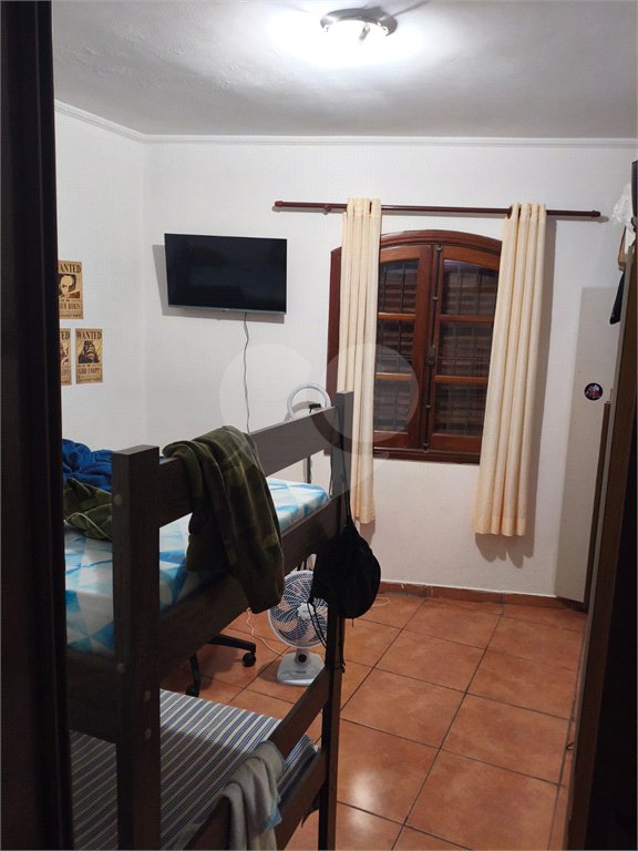 Sobrado à venda com 3 quartos, sendo 1 suíte,  em Conjunto Residencial Vista Verde, São Paulo, SP