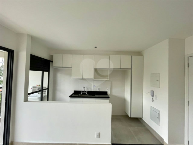 Apartamento para alugar com 2 quartos, sendo 1 suíte,  em Parada Inglesa, São Paulo, SP