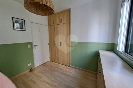 Apartamento à venda com 3 quartos, sendo 1 suíte, em Vila Uberabinha, São Paulo, SP
