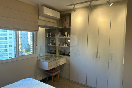 Apartamento à venda com 2 suítes em Jardim Fonte do Morumbi, São Paulo, SP