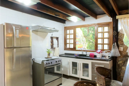 Chácara à venda com 4 quartos, sendo 1 suíte,  em Campos de Atibaia, Atibaia, SP