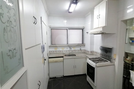 Apartamento à venda com 3 quartos, sendo 1 suíte, em Jardim Paulista, São Paulo, SP