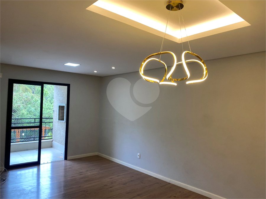 Apartamento para alugar com 3 quartos, sendo 1 suíte, em Vista Alegre, Vinhedo, SP