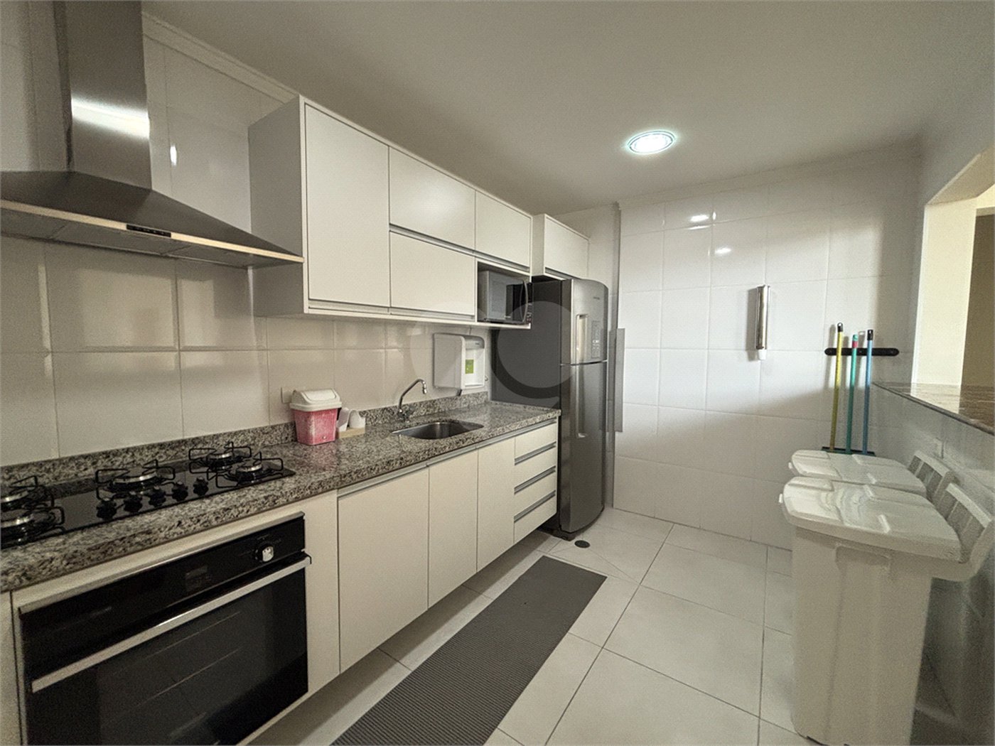 Apartamento à venda com 3 quartos, sendo 2 suítes, em Santana, São Paulo, SP