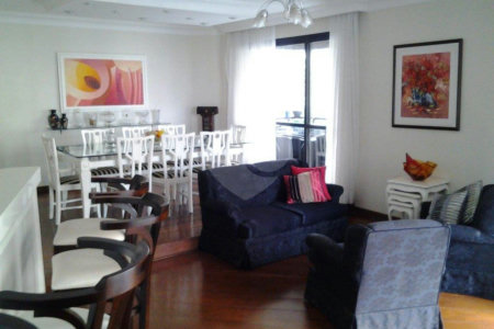 Apartamento à venda com 3 suítes em Santa Teresinha, São Paulo, SP