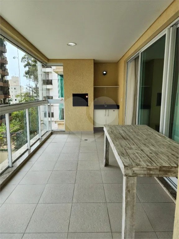 Apartamento à venda com 3 suítes em Santana, São Paulo, SP